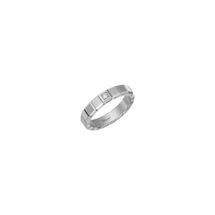 Damenring von Chopard aus der Ice Cube-Kollektion mit der Referenz 829834-1069 aus Weißgold mit einem Diamanten