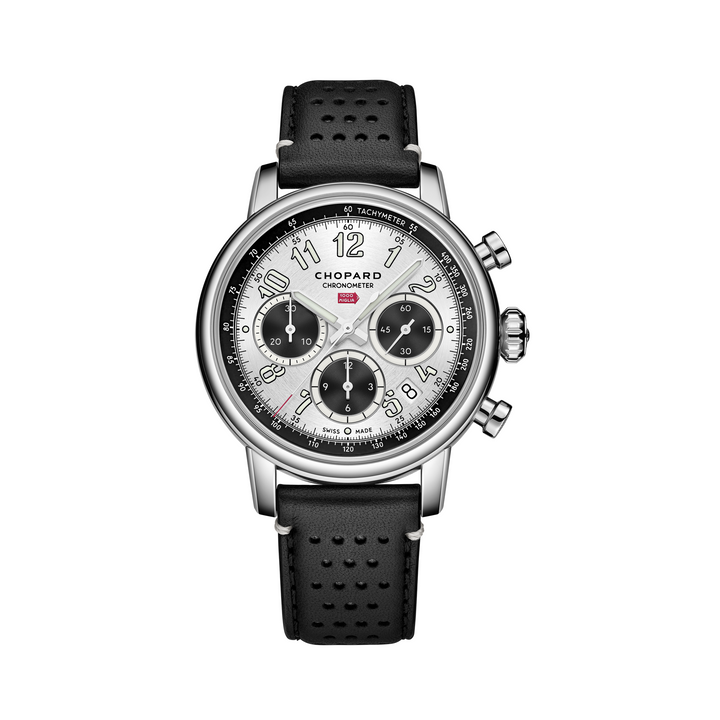 Chopard - Mille Miglia Classic Chronograph mit der Referenz 168619-3005 besteht aus Edelstahl. Der Durchmesser beträgt 40,5 mm. Im Inneren der Armbanduhr ist ein Automatikwerk verbaut. Die Uhr hat eine Gangreserve von 54 Stunden und ist Wasserdicht bis 50 m.