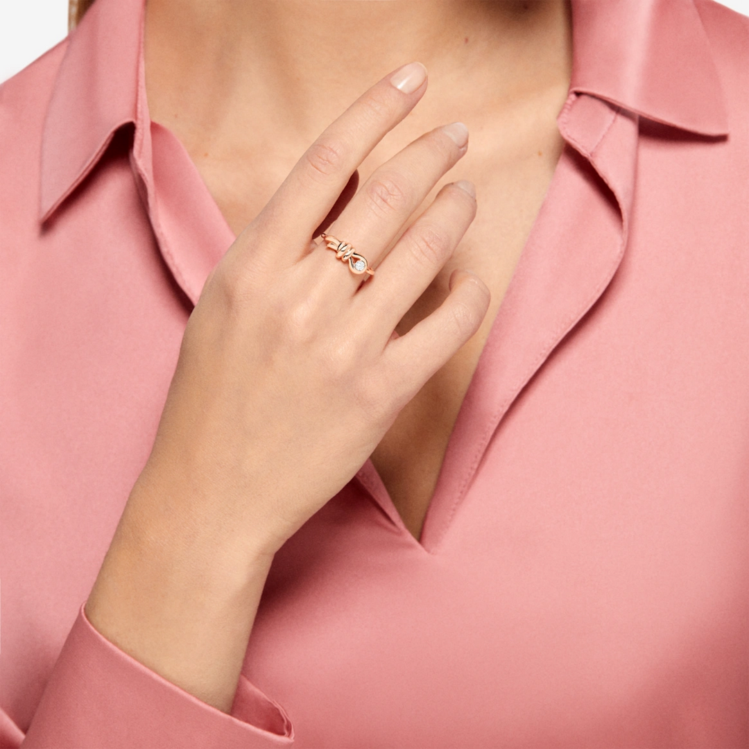 Dodo Ring Nodo DAC3010_KNOT0_DB09R im Knoten Design aus Roségold und einem Diamanten