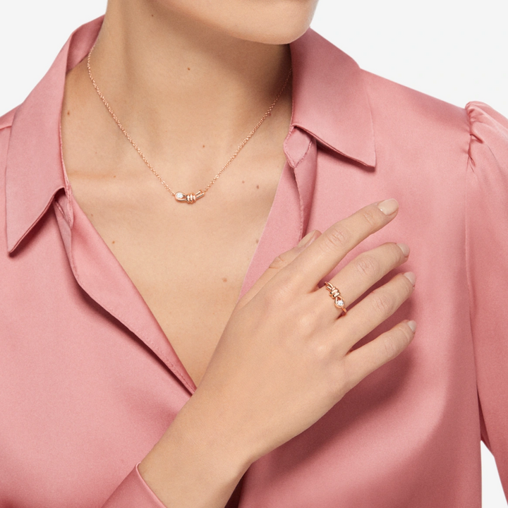 Dodo Ring Nodo DAC3010_KNOT0_DB09R im Knoten Design aus Roségold und einem Diamanten