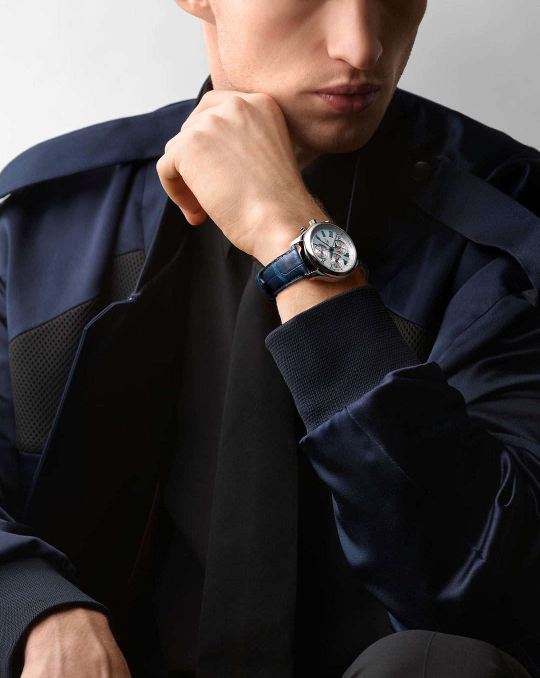 Longines Master Collection  mit der Referenz L2.673.4.71.2 Herrenuhr in blau