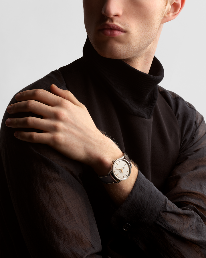 Longines Flagship Heritage - L4.795.4.78.2 - Automatikwerk - beige - 38,5 mm - Herrenuhr