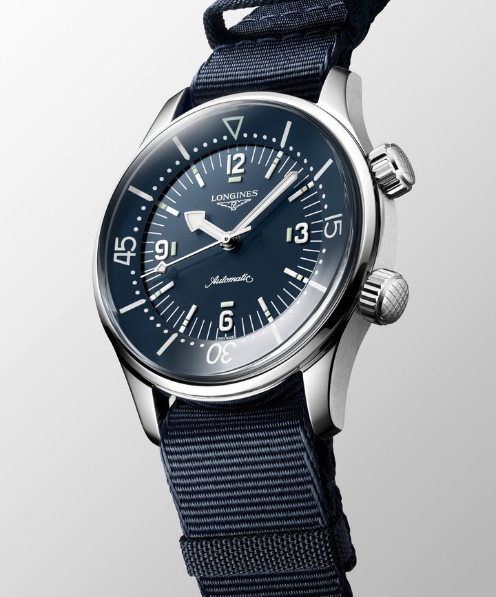 Longines - Legend Diver Watch mit der Referenz L3.764.4.90.2 aus Edelstahl