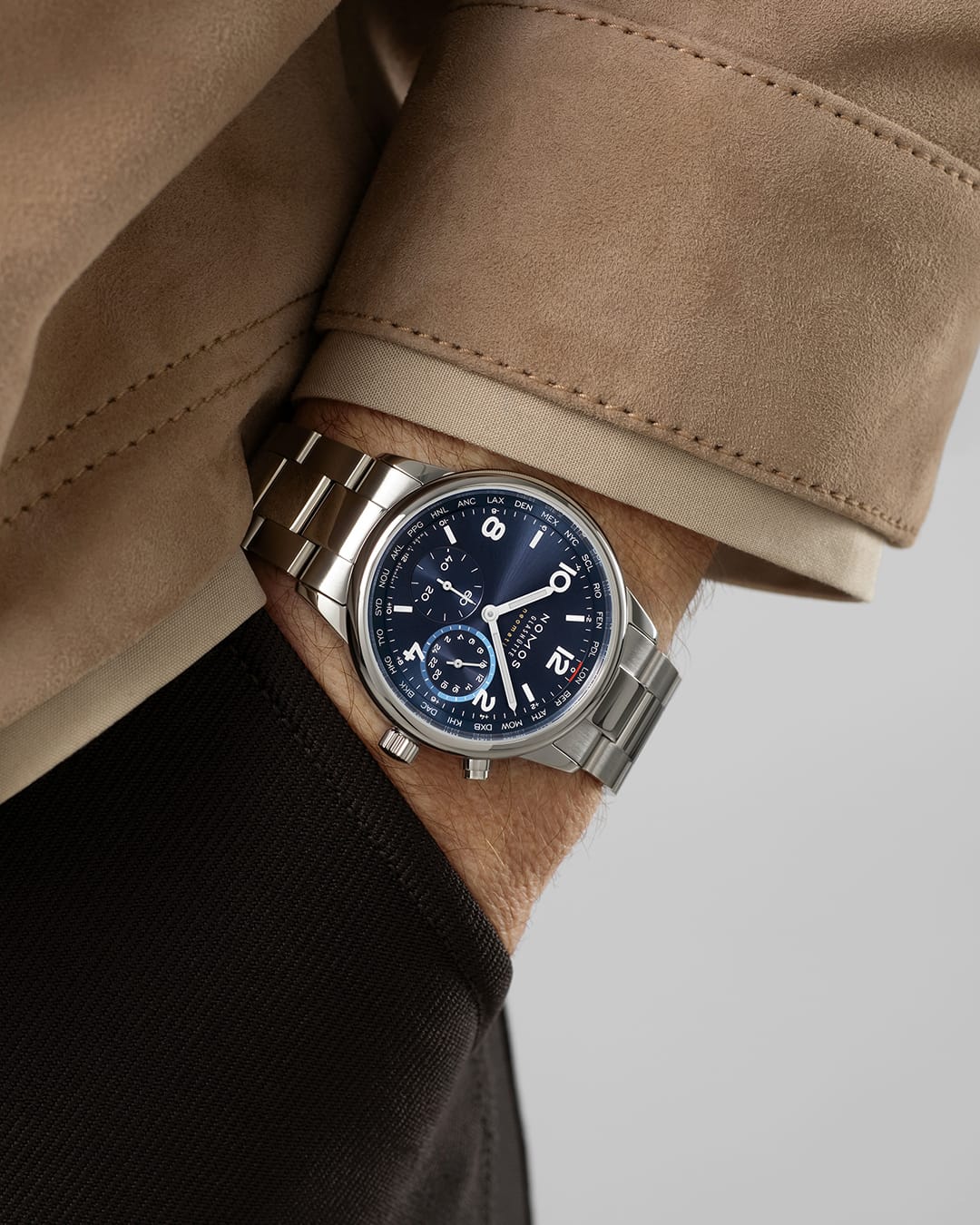 NOMOS Glashütte - Club Sport neomatik Weltzeit blau - 790 – Automatikwerk – blau - 40 mm - Herrenuhr GMT