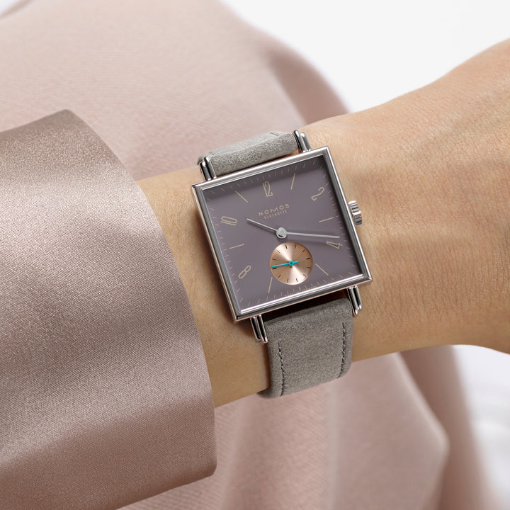 NOMOS Glashütte - Tetra - Die Fuchsteufelswilde mit der Referenz 425