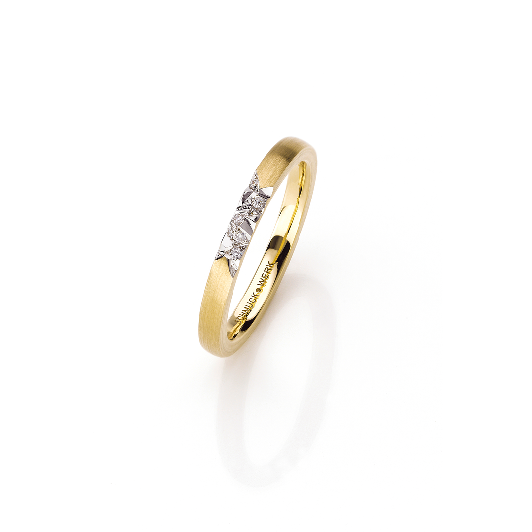 Schmuckwerk - Ring Alpen - GR 125 GG - Gelbgold - Diamanten - Damenring