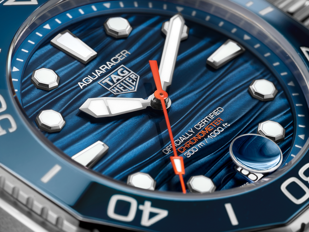TAG Heuer - Aquaracer Professional 300 Date