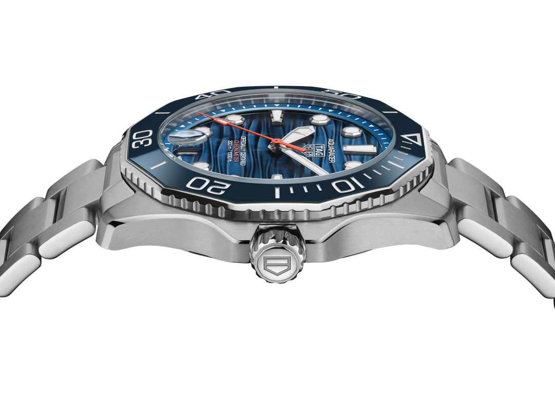 TAG Heuer - Aquaracer Professional 300 Date
