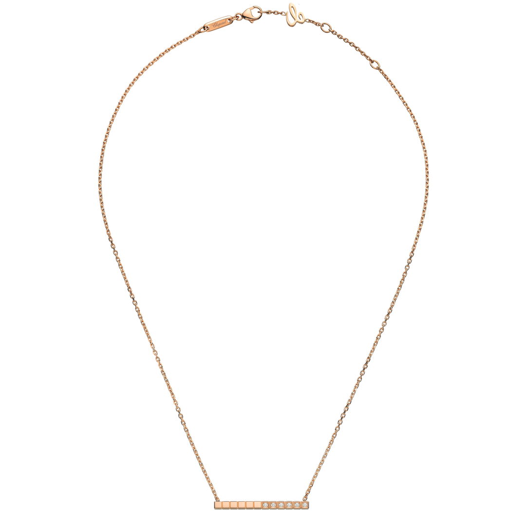 Chopard Collier " Ice Cube " Referenz 817702-5002 aus 18Karat Roségold Würfeln und 6 weißen Brillanten.