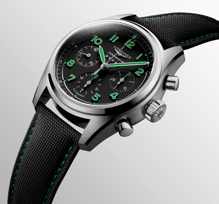 Longines - Spirit Pioneer Edition  mit der Referenz L3.829.1.53.2 Titanuhr