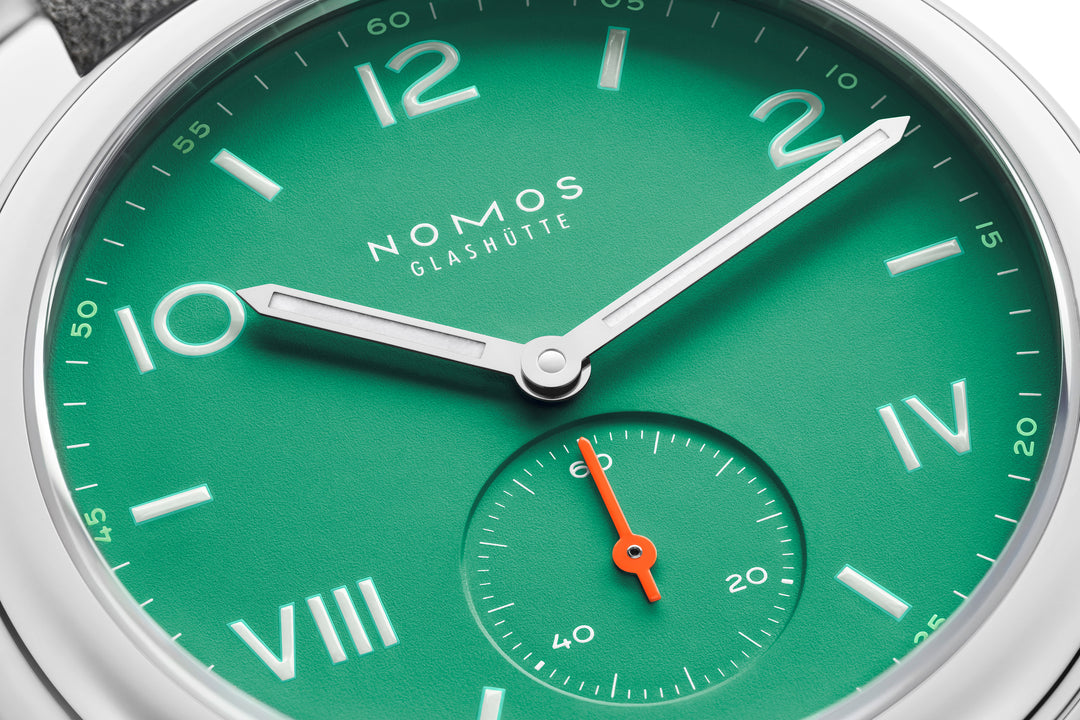 NOMOS Glashütte - Club Campus Electric Green mit der Referenz 715