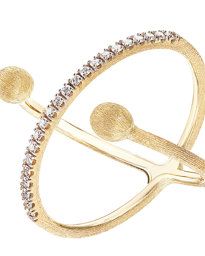 Ring mit Diamantbesatz