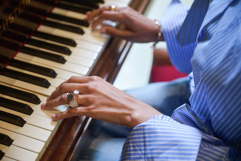 Rhapsody in Blue bei Juwelier Krebber in Mönchengladbach