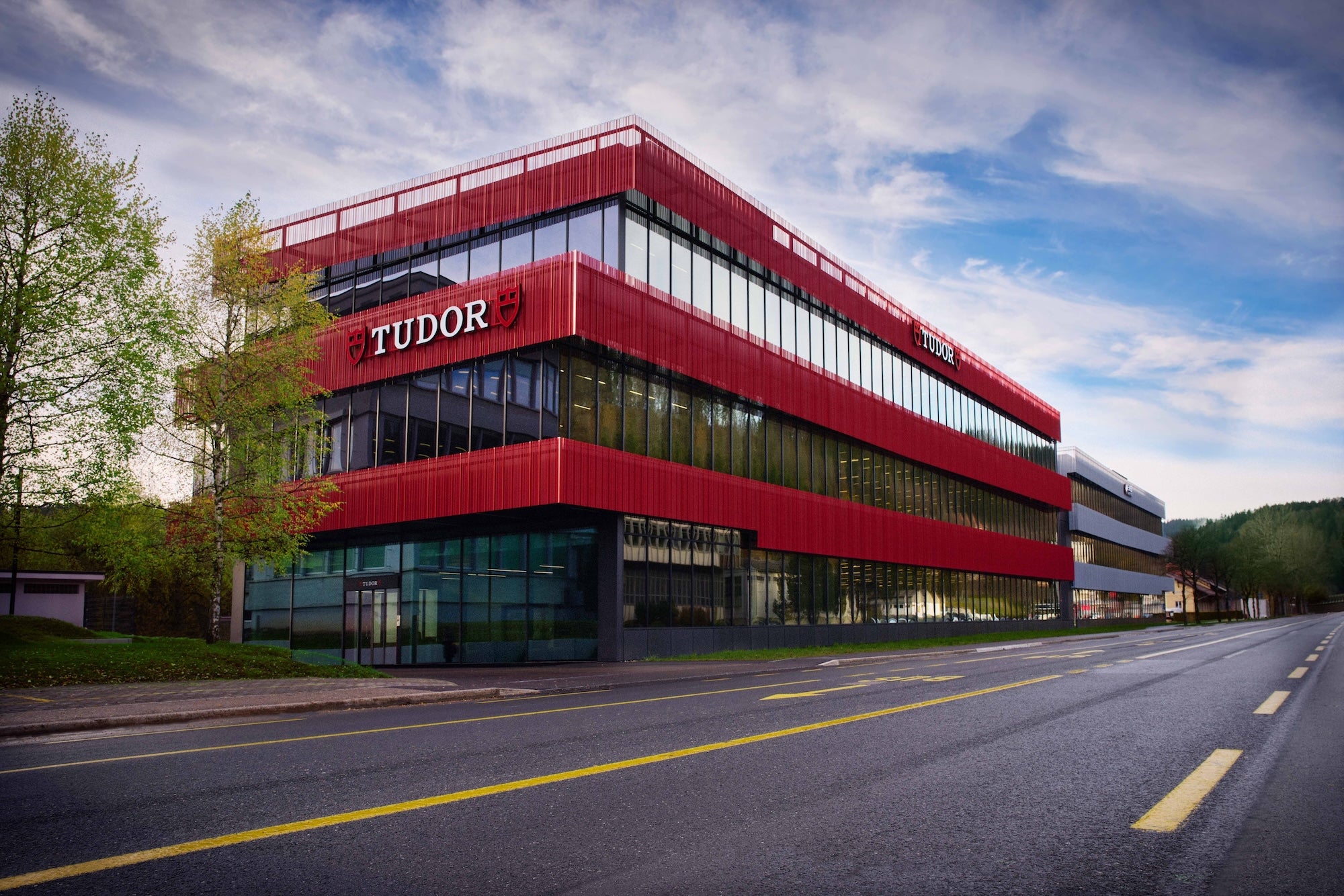 Die TUDOR Manufaktur in Le Locle in der Schweiz