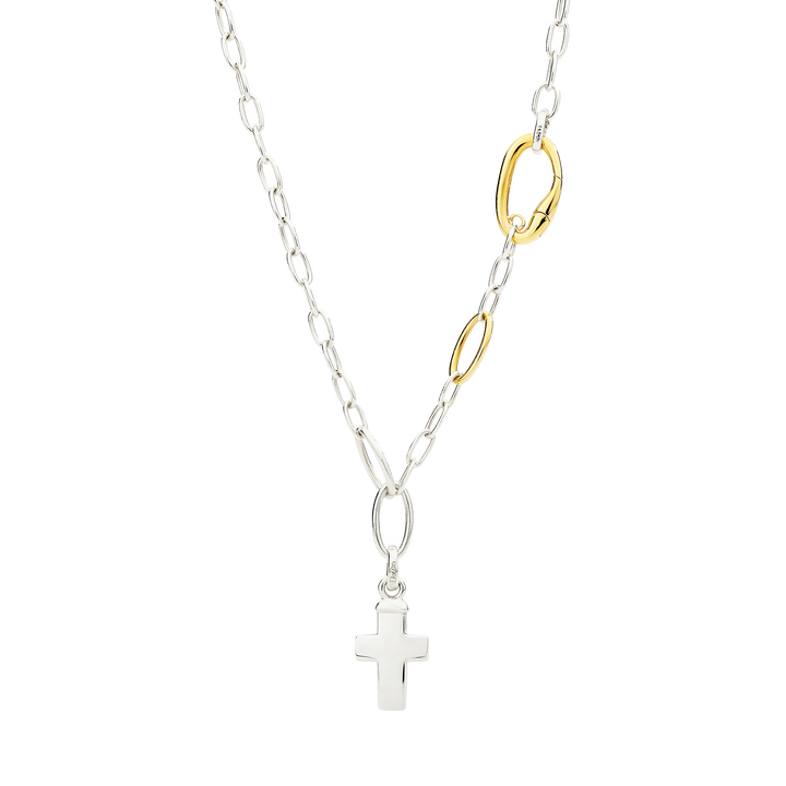 Dodo Maxi Charm Kreuz DMC6007-CROSS-000AG in Silber. Tragebeispiel, Kette Separat erhältlich.