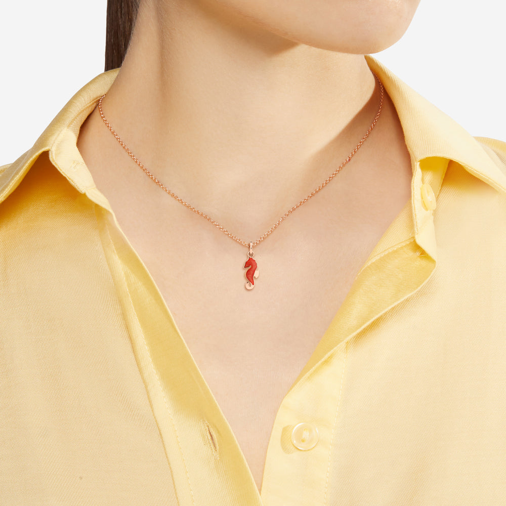 DoDo Anhänger - Delfin – DMC4006_SEAHS_EPA9R – Roségold und Emaile mit Perlmutteffekt - Anhänger für Damen