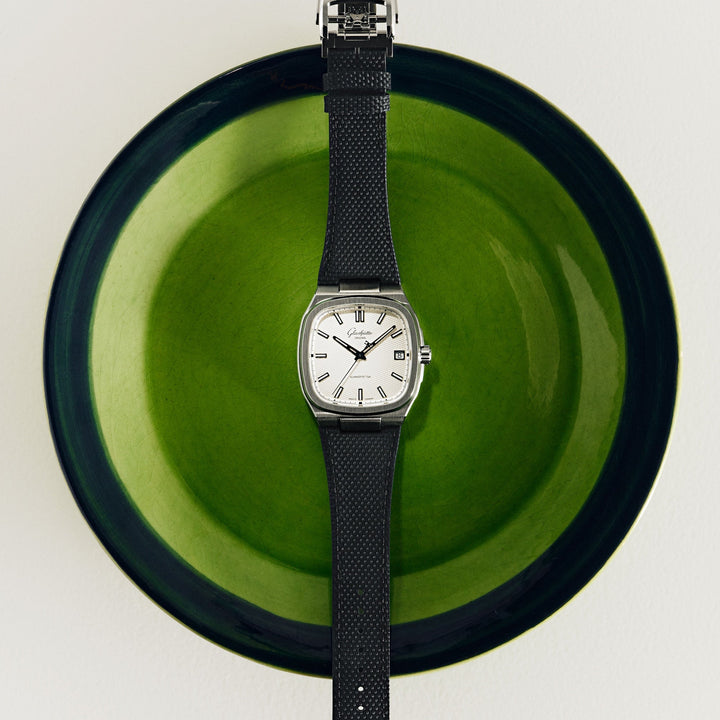 Glashütte Original - 70s - 1-36-11-01-02-66 – Automatikwerk – silber, schwarz - 39 mm x 39 mm - Herrenuhr bei Juwelier Krebber in Mönchengladbach