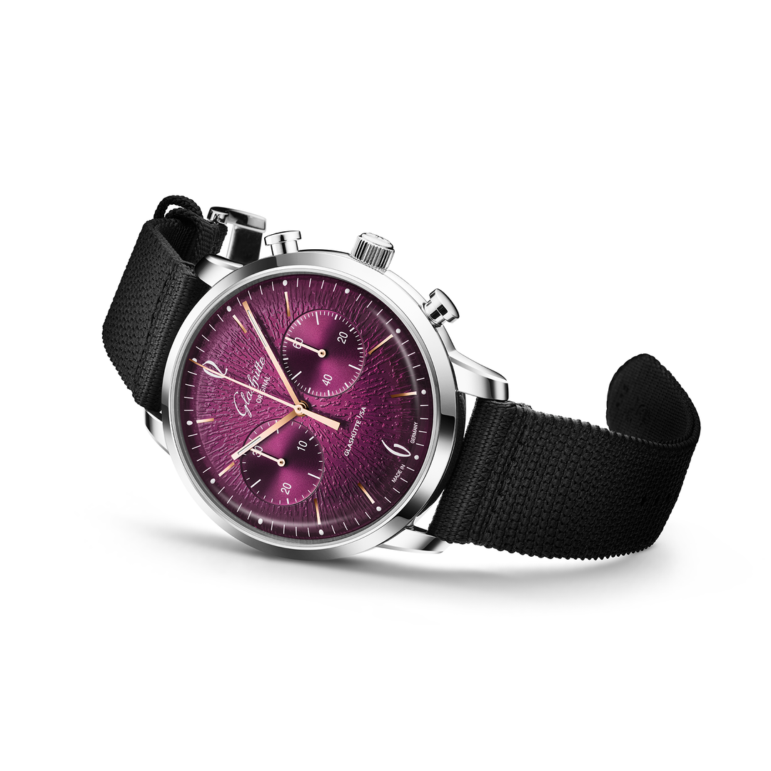 Glashütte Original - Sixties Chronograph Annual Edition 2026 - 1-39-34-08-22-04 – Automatikwerk – Lila - 42 mm - Herrenuhr