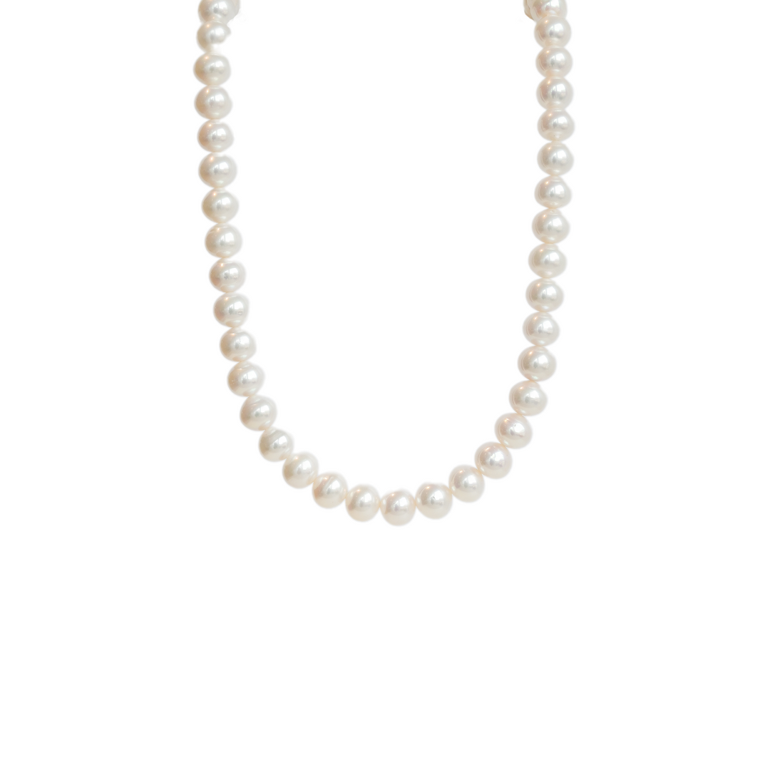 Süßwasser-Perlenstrang aus 41 hellen Perlen ohne Verschluss 