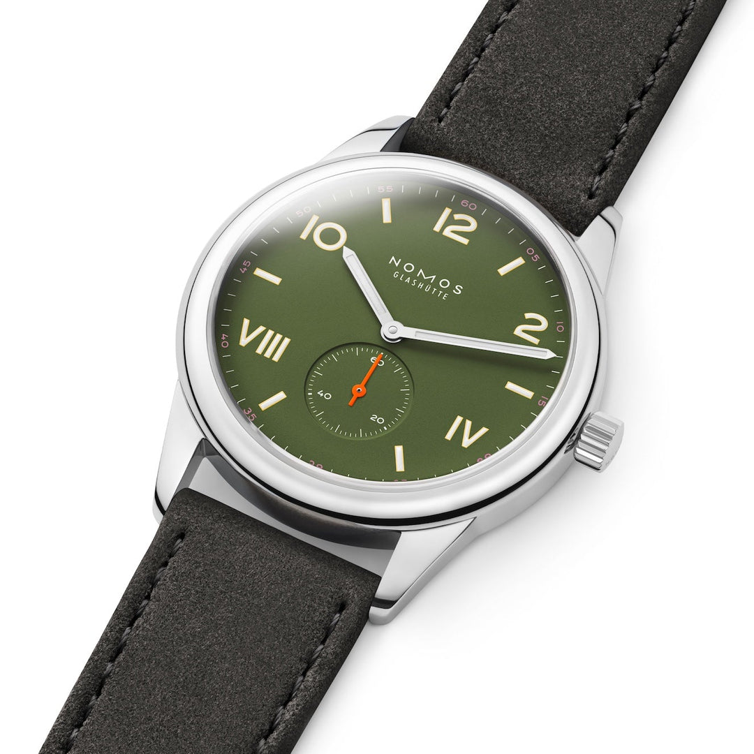 NOMOS Glashütte - Club Campus all olive - 739.GB – Handaufzugswerk – olivgrün - 38,5 mm - Herren- und Damenuhr in olivgrün