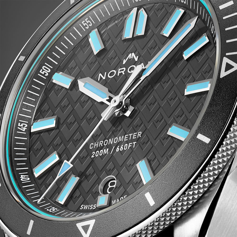 NORQAIN - Adventure - N1300.08S01.G01 – Automatikwerk – grau - 40 mm - Herrenuhr mit grauem Zifferblatt