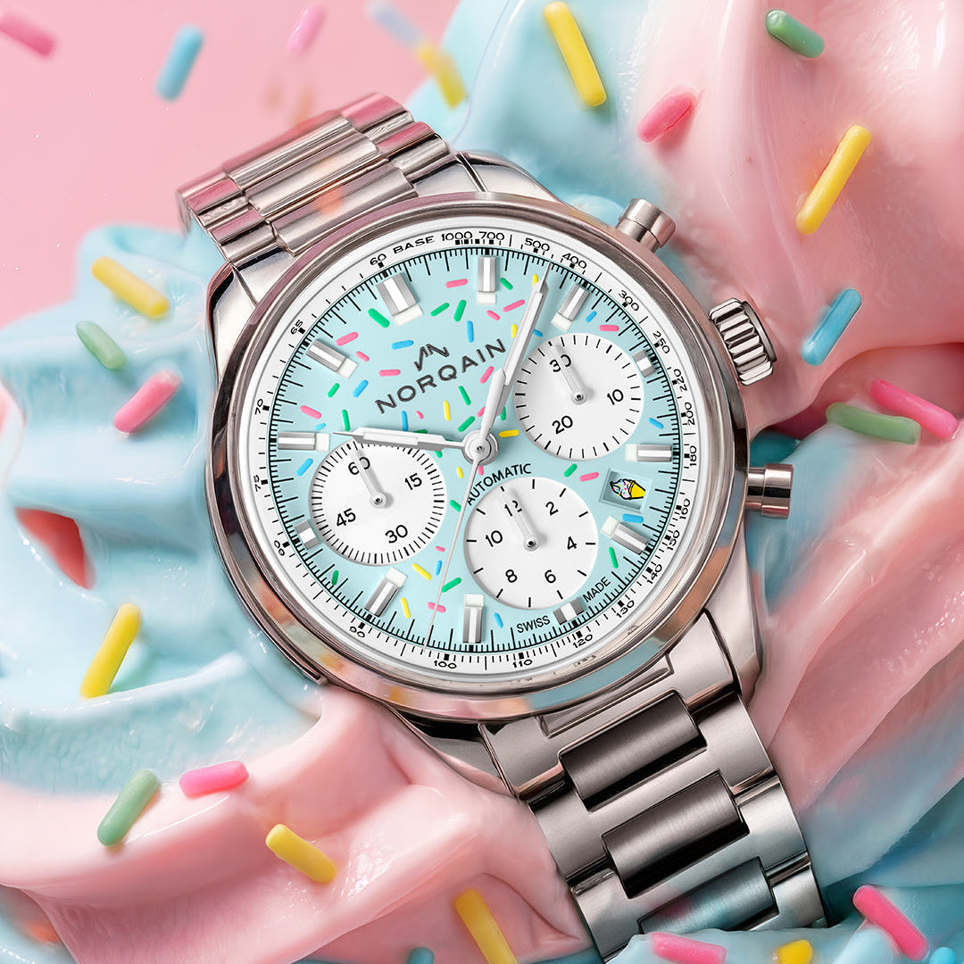NORQAIN - Freedom Chrono Enjoy Life "Sprinkles" - N2201.19S04.A01 – Automzik-Chronographenwerk – hellblau, weiß - 40 mm - Herren- und Damenuhr bei Juwelier Krebber in Mönchengladbach