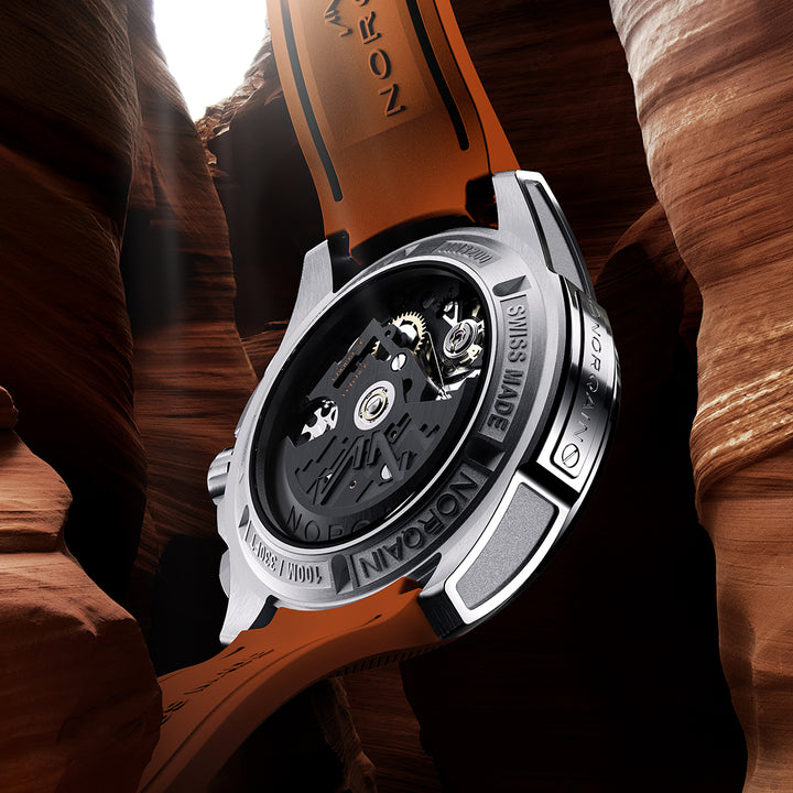 NORQAIN - Independence Skeleton Chrono - N3200.40S01.O01 – Automatik-Chronographenwerk – orange - 42 mm - Herrenuhr mit Saphirglasboden