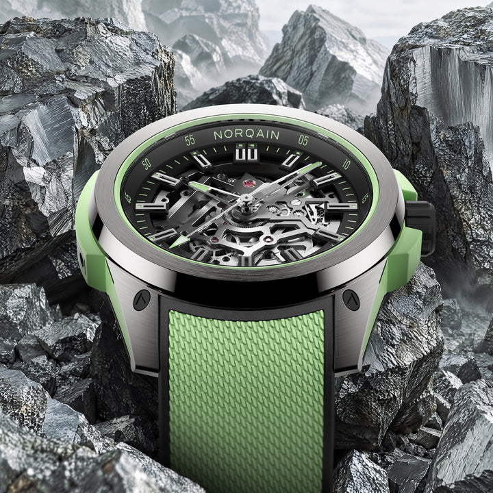 NORQAIN - Wild ONE Skeleton - N3000.26T01.B01 – Automatikwerk – mintgrün, schwarz - 42 mm - Herrenuhr in frischem Grün
