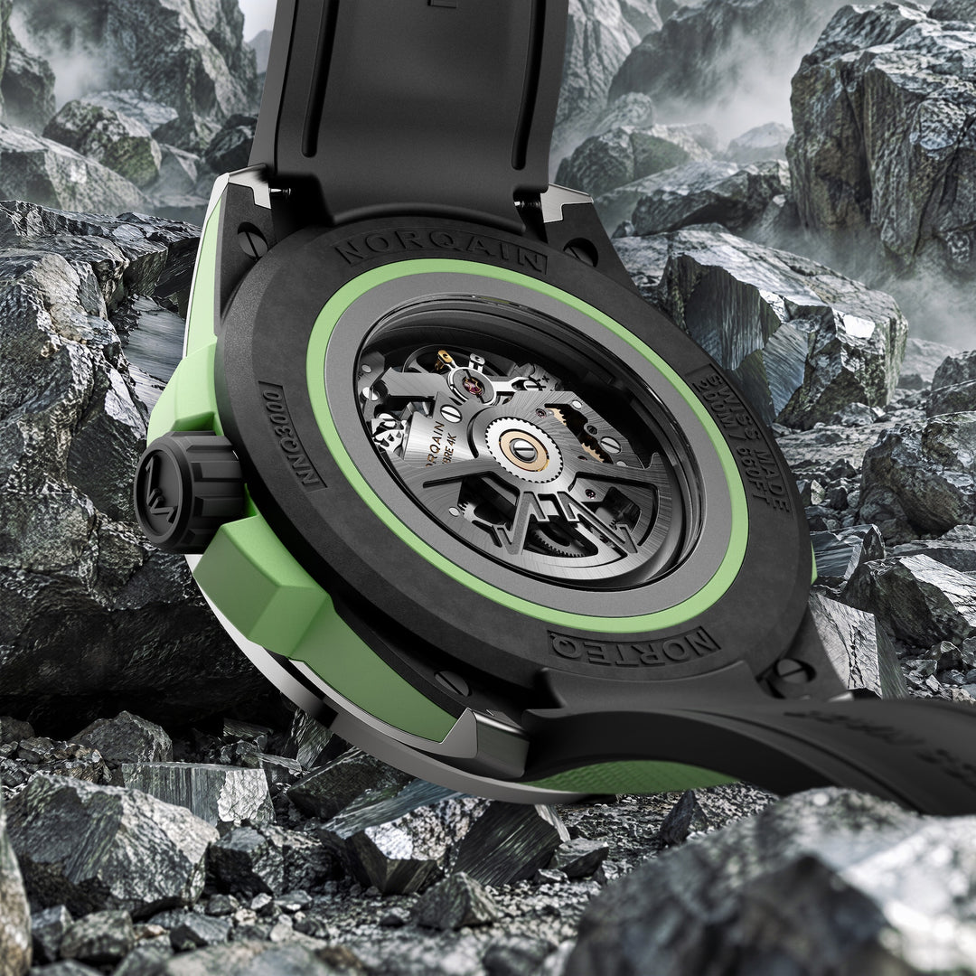 NORQAIN - Wild ONE Skeleton - N3000.26T01.B01 – Automatikwerk – mintgrün, schwarz - 42 mm - Herrenuhr transparenter Gehäuseboden