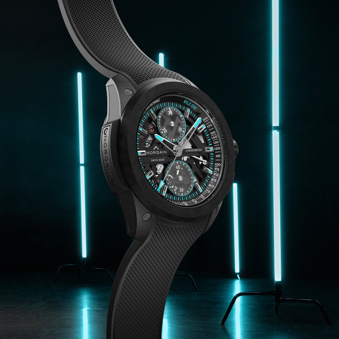 NORQAIN - Wild ONE Skeleton Chrono - N3002.40Q01.B07 – Automatik-Chronographenwerk – schwarz, türkis - 42 mm - Herrenuhr, Manufakturkaliber 8K