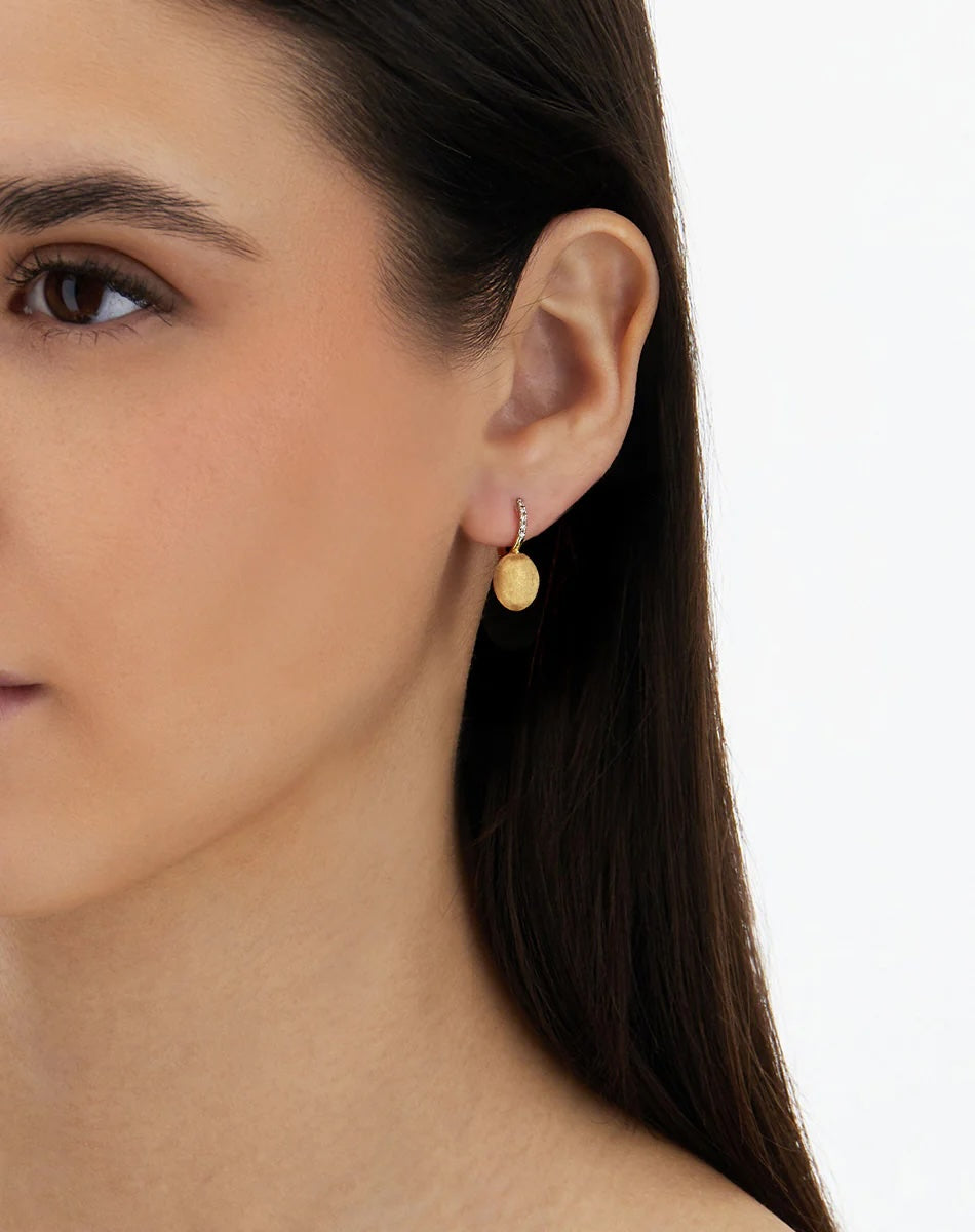Nanis - Ohrhhänger Ciliegine klein - OS17-583 – Gelbgold – Diamanten - Ohrschmuck für Damen