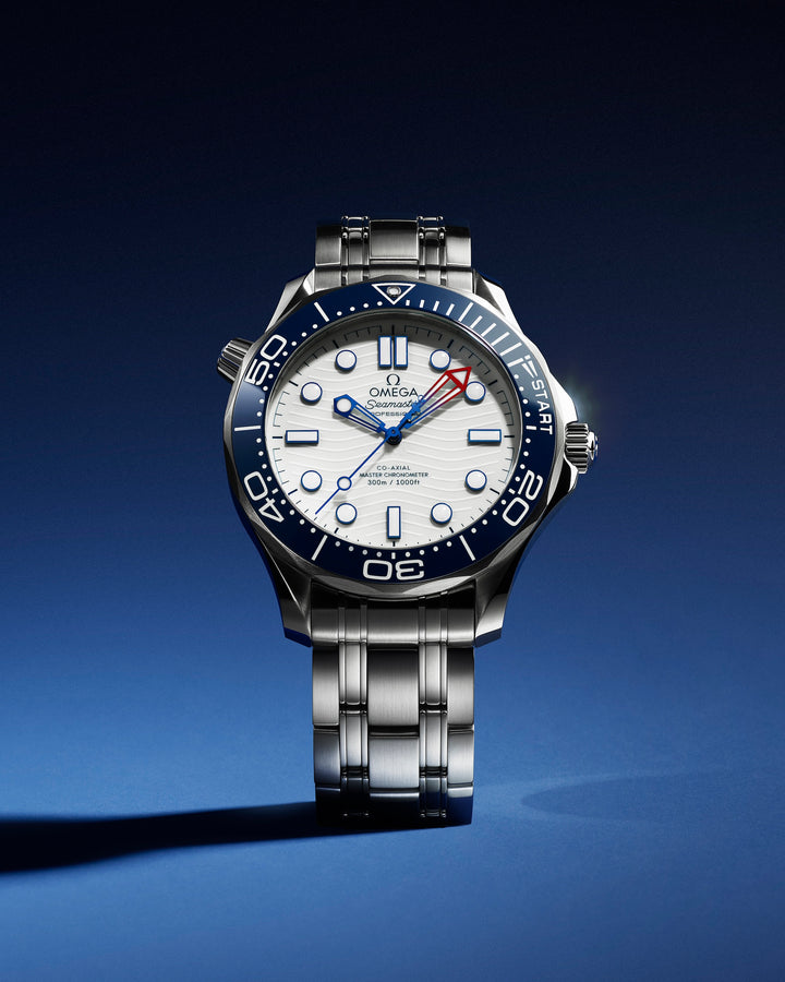 OMEGA - Seamaster Diver 300M America's Cup Edition – 210.30.42.20.04.002 - Automatikwerk – weiß - 42 mm - Herrenuhr