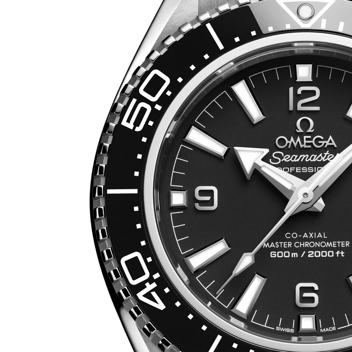 OMEGA - Seamaster Planet Ocean 600M - 217.32.42.21.01.001 – Automatikwerk – schwarz - 42 mm - Herrenuhr bei Juwelier Krebber in Mönchengladbach