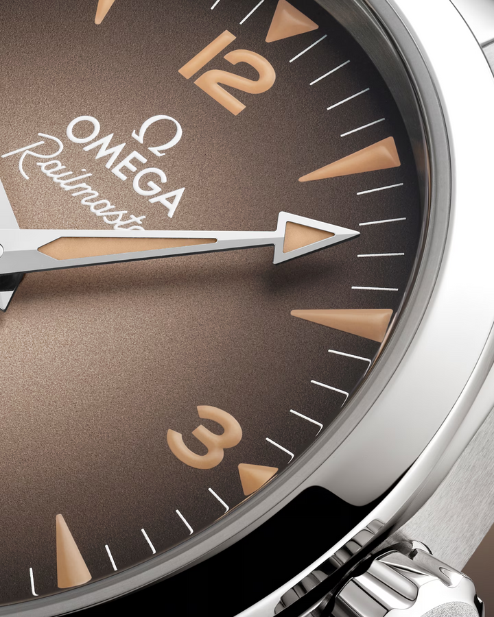 OMEGA - Seamaster Railmaster - 235.10.38.20.13.001 – Automatikwerk – braun - 38 mm - Herrenuhr 