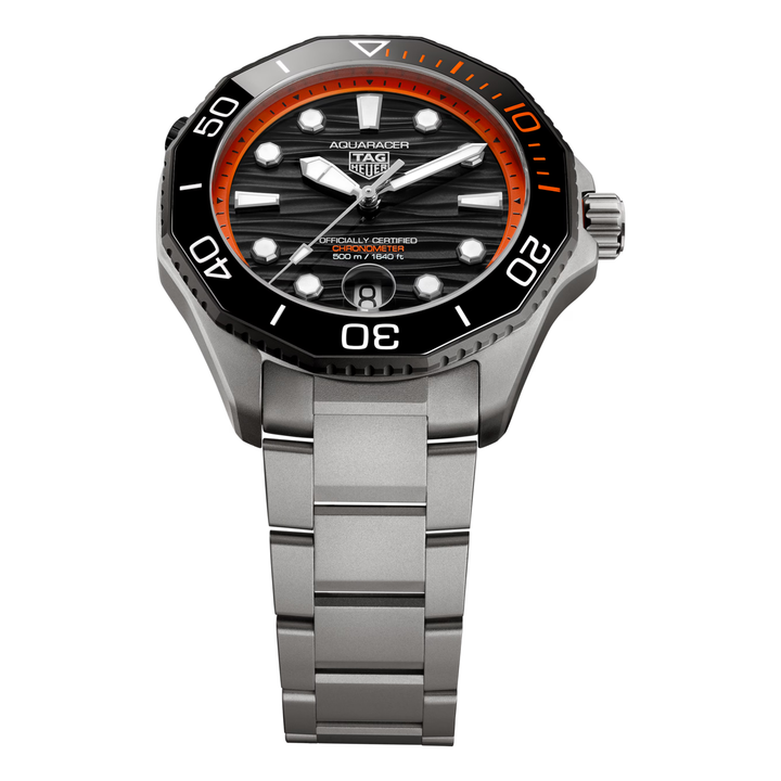 TAG Heuer - Aquaracer Professional 500 Date Limited Edition - WBP5183.BF0010 – Automatikwerk – schwarz, orange - 42 mm - Herrenuhr mit orangen Akzenten