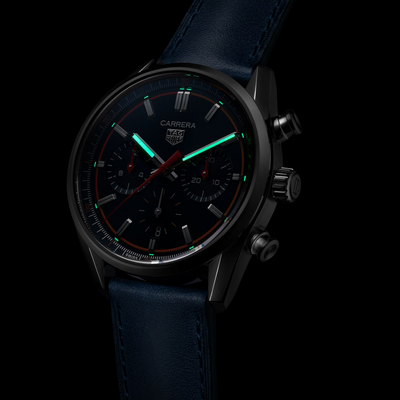 TAG Heuer - Carrera Chronograph mit der Referenz CBN201D.FC6543 mit Leuchtmasse