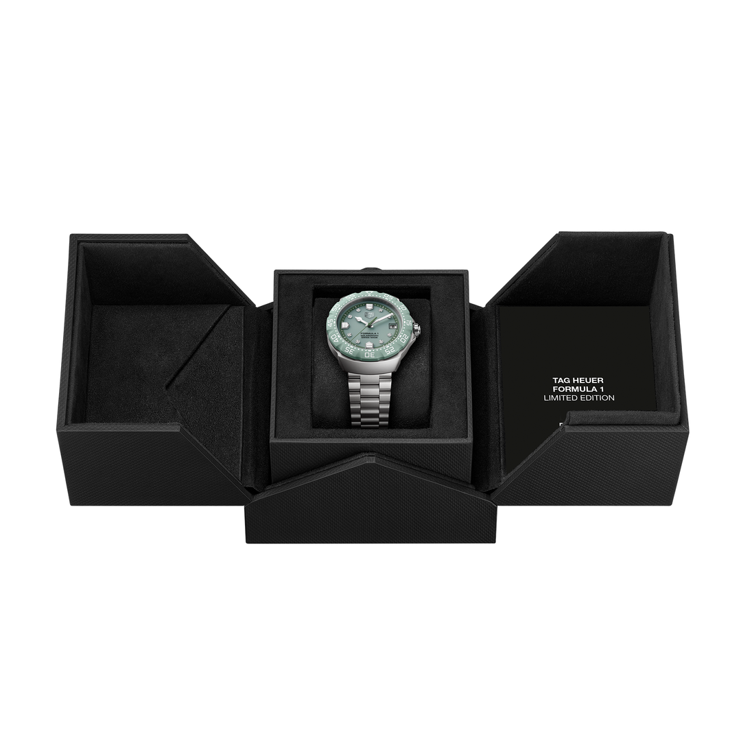 TAG Heuer - Formula 1 Solargraph Limited Edition - WBY111B.BA0042 – Solargraph Quarzwerk – grün - 38 mm - Damenuhr; Uhrenbox