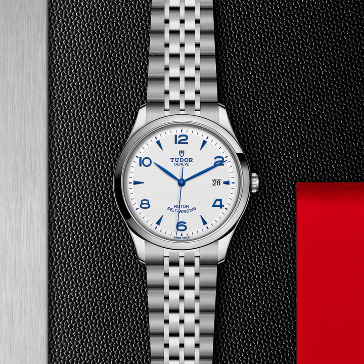 TUDOR - 1926 - M91650-0005 – Automatikwerk – weiß, blau - 41 mm - Herrenuhr in Mönchengladbach kaufen