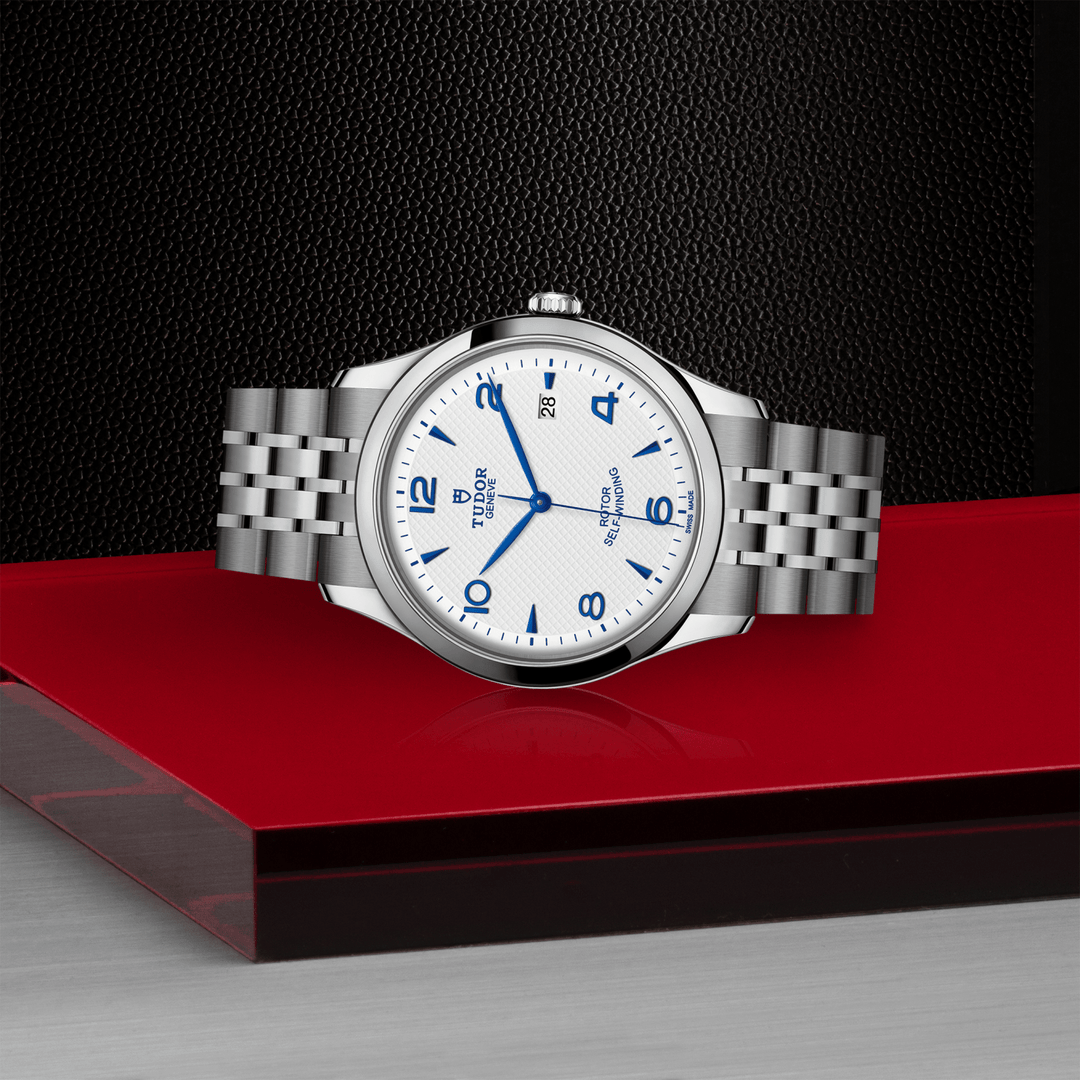 TUDOR - 1926 - M91650-0005 – Automatikwerk – weiß, blau - 41 mm - Herrenuhr