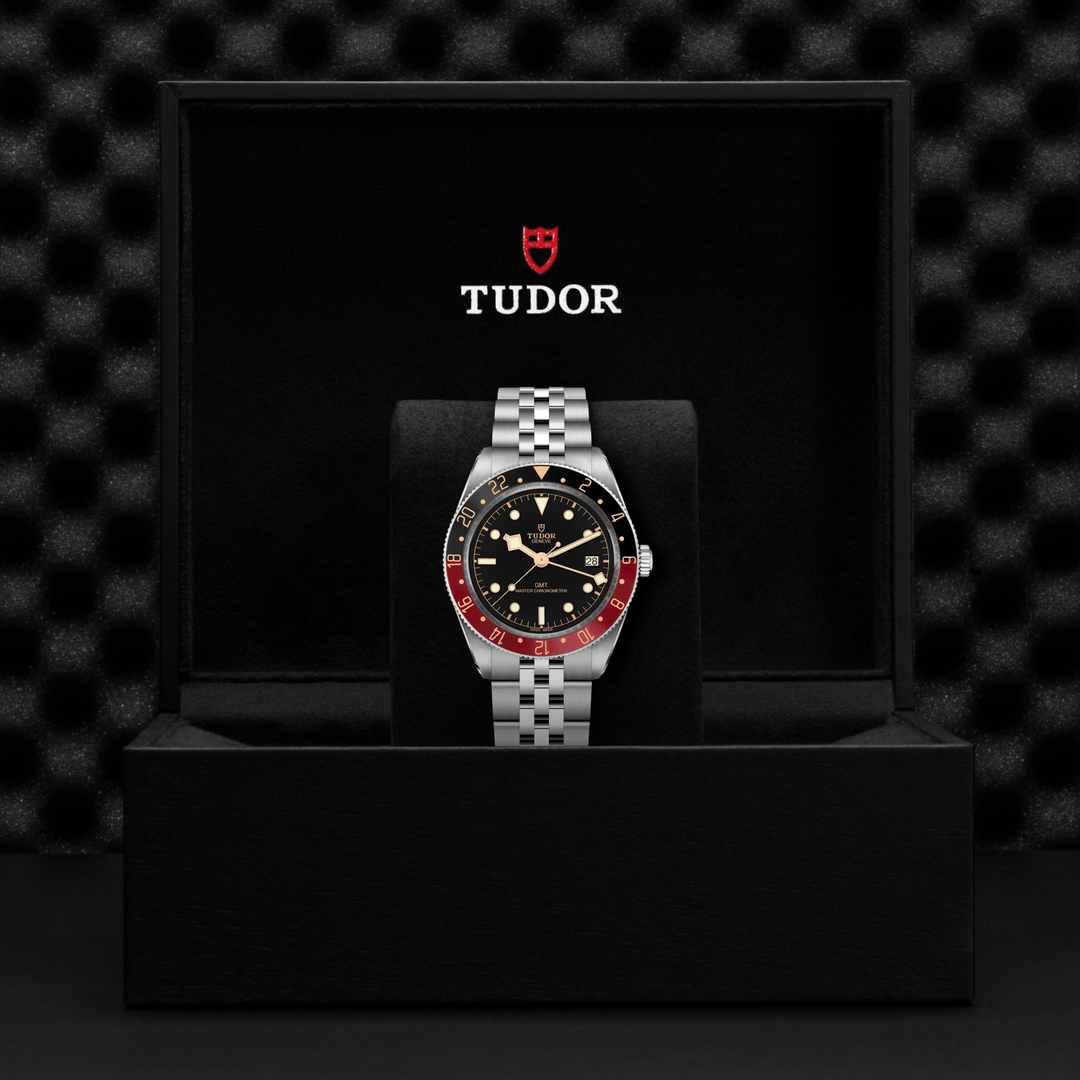 TUDOR - Black Bay 58 GMT - M7939G1A0NRU-0003 – Automatikwerk – schwarz, rot - 39 mm - Herrenuhr bei Juwelier Krebber