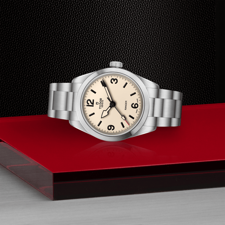 TUDOR Ranger – Automatikwerk - M79950-0008 – beige - 39 mm - Herrenuhr in Mönchengladbach kaufen