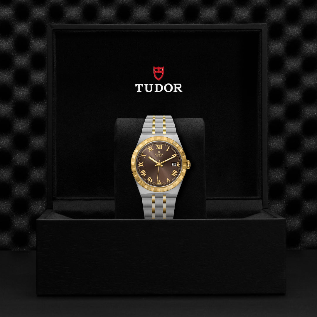 TUDOR Royal - M28503-0007 - Mechanisches Uhrwerk mit Selbstaufzug - schokobraun - 38 mm - Herren - und Damenuhr bei Juwelier Krebber in Mönchengladbach