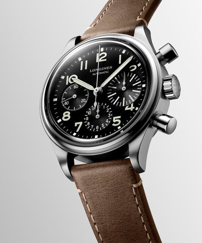 Herrenuhr mit braunen Lederband