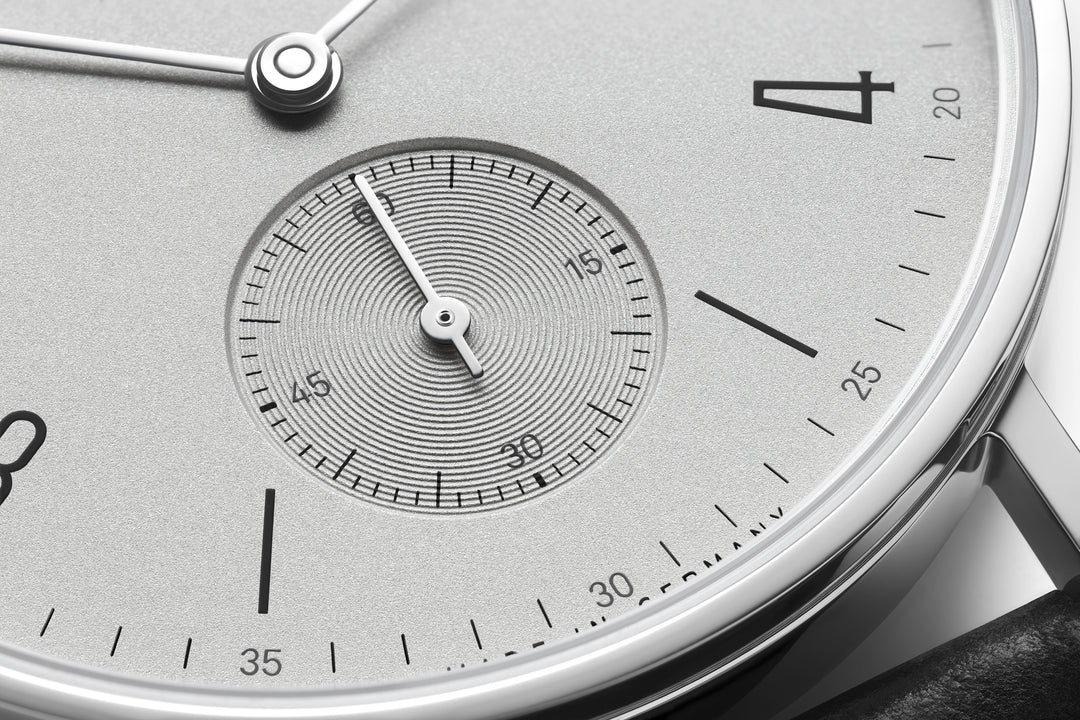 189 NOMOS Glashütte Tangente in 35 mm
