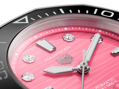 TAG Heuer - Aquaracer Professional 300 Date  mit der Referenz WBP231J.BA0618 Damenuhr in rosa