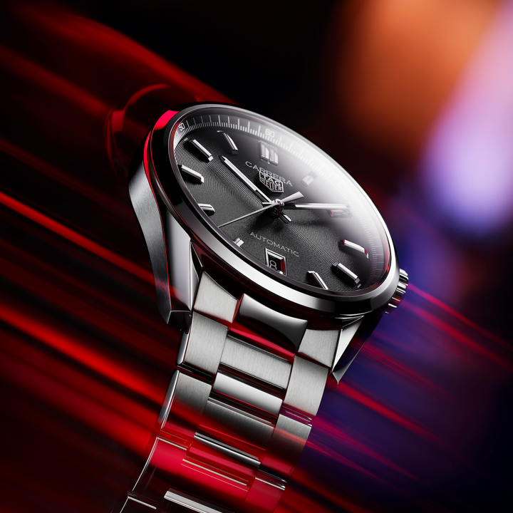 schwarze Herrenuhr von TAG Heuer