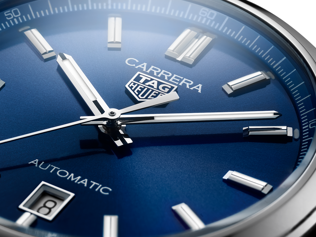 TAG Heuer Carrera mit blauem Zifferblatt