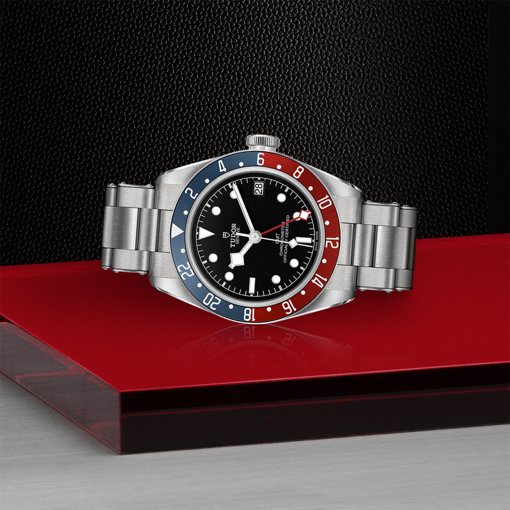 TUDOR Black Bay GMT mit der Referenz M79830RB-0001 bei Juwelier Krebber in Mönchengladbach