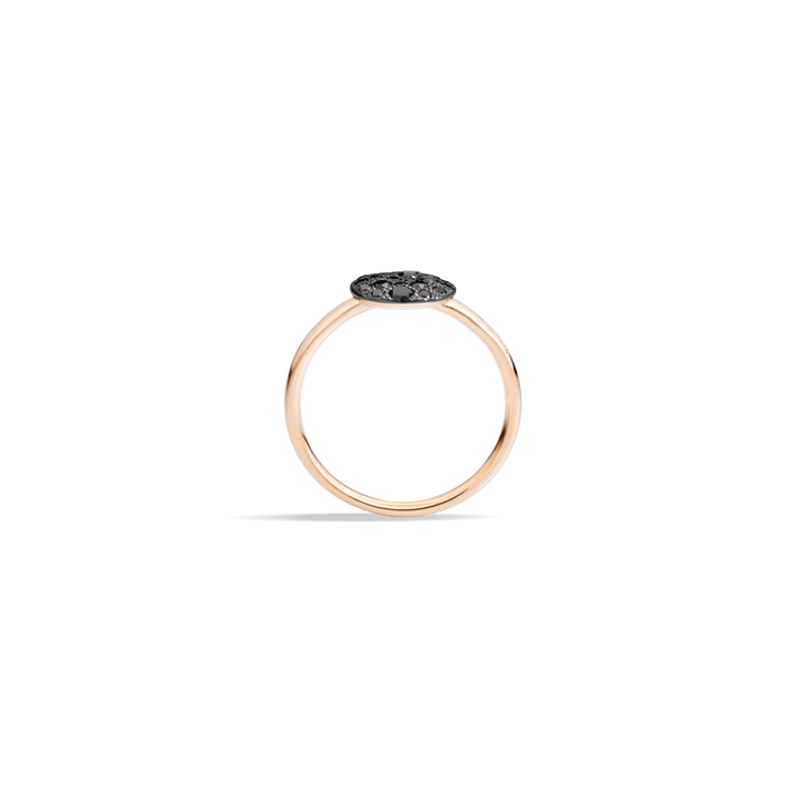 "Sabbia" Ring von Pomellato mit der Referenz PAB4070_O7000_DBK00 mit schwarzen Diamanten